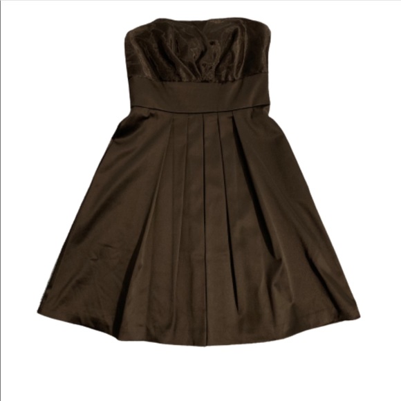 White House Black Market Dresses & Skirts - White House Black Market strapless dress size 0